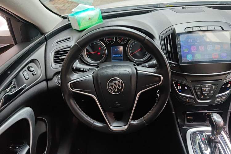 Used Buick Regal 2014 1.6T Fashionable Tech Edition Steering Wheel