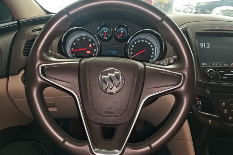 Used Buick Regal 2014 2.0L Leading Fashion Edition Steering Wheel