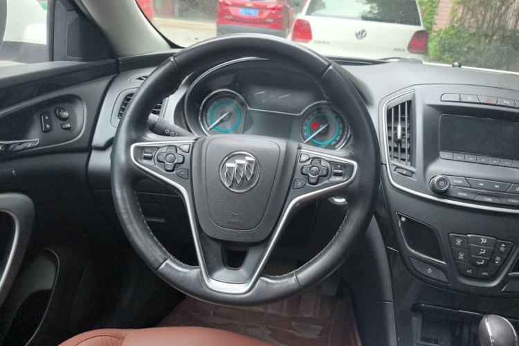 Used Buick Regal 2014 GS 2.0T Grand Sport Edition Steering Wheel