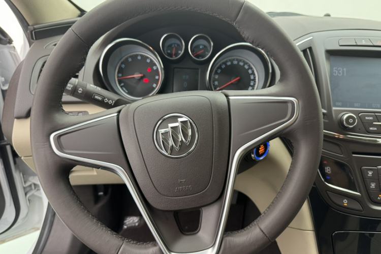Used Buick Regal 2014 2.0L Leading Fashion Edition Steering Wheel