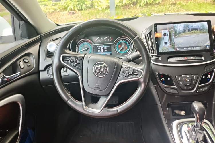 Used Buick Regal 2014 GS 2.0T Grand Sport Edition Steering Wheel