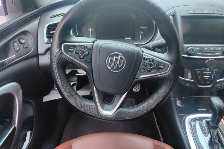 Used Buick Regal 2014 GS 2.0T Passionate Sport Edition Steering Wheel