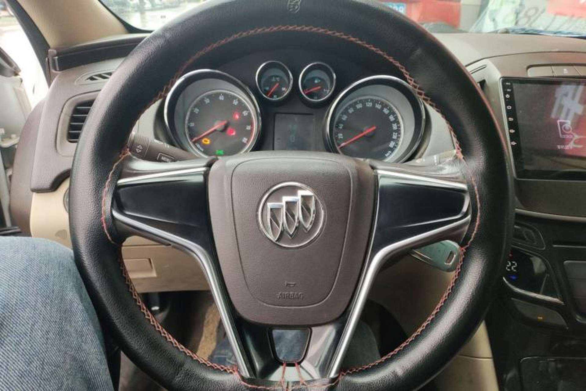 Used Buick Regal 2014 2.0L Leading Fashion Edition Steering Wheel