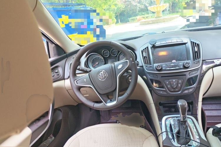 Used Buick Regal 2014 2.0L Leading Fashion Edition Steering Wheel