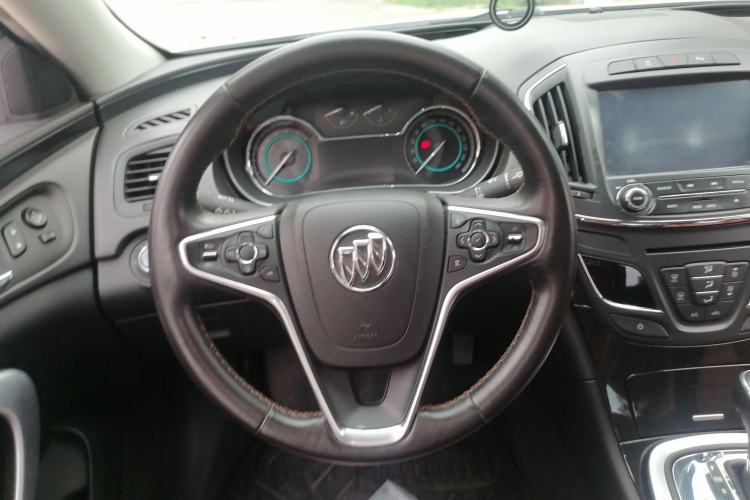 Used Buick Regal 2014 GS 2.0T Grand Sport Edition Steering Wheel
