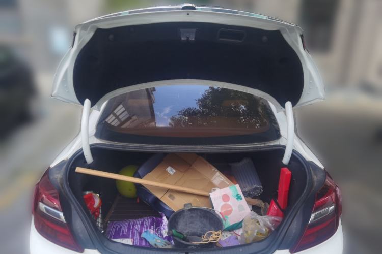 Used Buick Regal 2014 2.0L Elite Fashion Edition Trunk