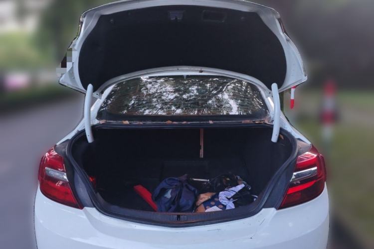 Used Buick Regal 2014 2.0L Elite Fashion Edition Trunk