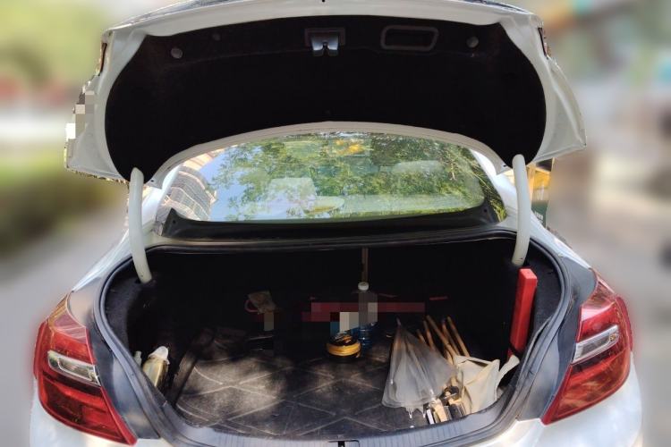 Used Buick Regal 2014 2.0L Elite Fashion Edition Trunk