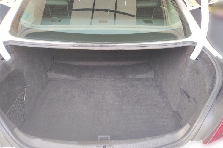 Used Buick Regal 2014 1.6T Fashionable Tech Edition Trunk