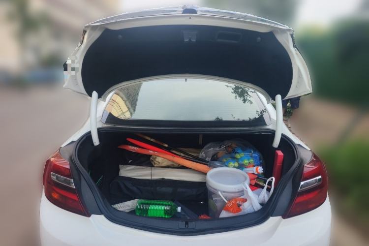 Used Buick Regal 2014 2.0L Elite Fashion Edition Trunk