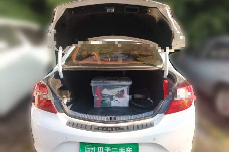 Used Buick Regal 2014 2.0L Leading Fashion Edition Trunk