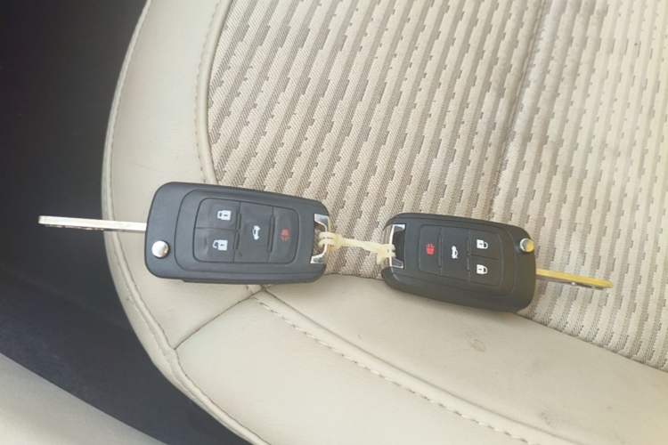 Used Buick Regal 2014 2.0L Leading Fashion Edition Vehicle Key
