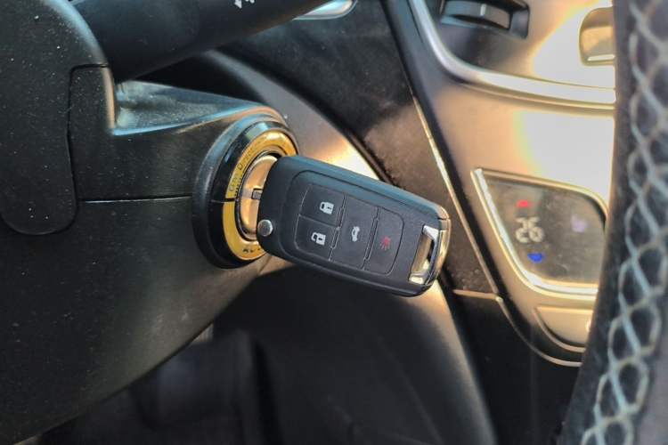 Used Buick Regal 2014 1.6T Fashionable Tech Edition Vehicle Key