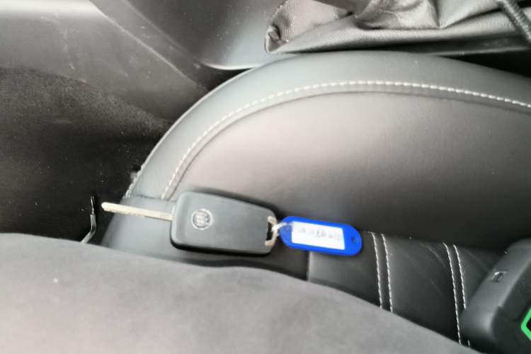 Used Buick Regal 2014 1.6T Fashionable Tech Edition Vehicle Key