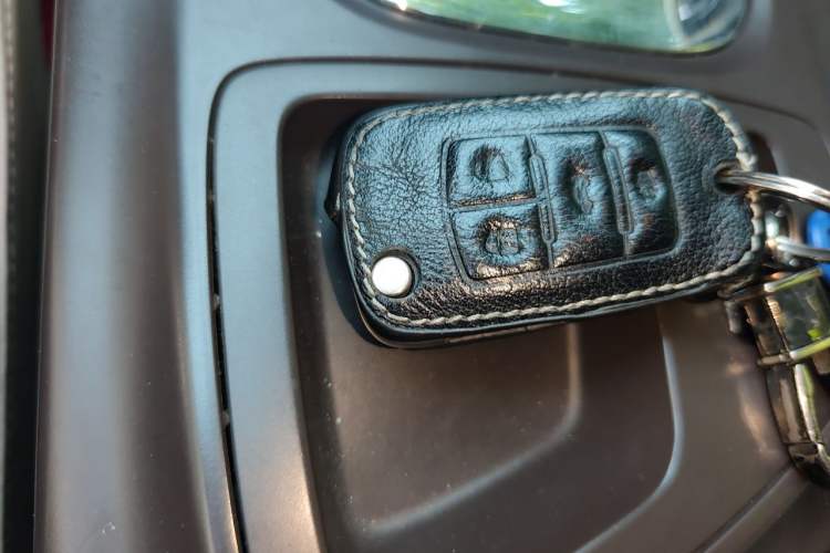 Used Buick Regal 2014 2.0L Elite Fashion Edition Vehicle Key