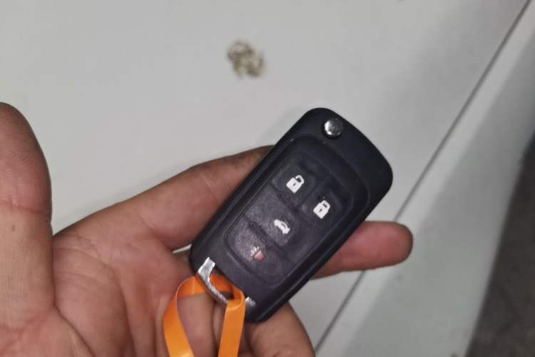 Used Buick Regal 2014 2.0L Elite Fashion Edition Vehicle Key