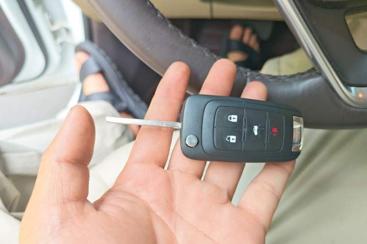 Used Buick Regal 2014 2.0L Leading Fashion Edition Vehicle Key