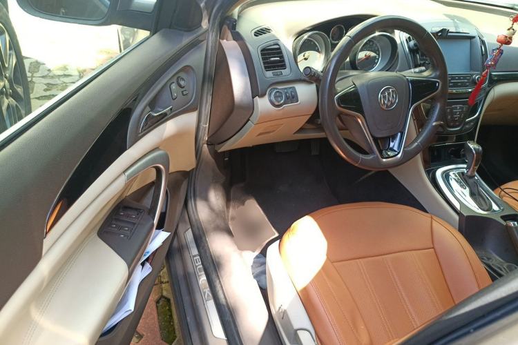 Used Buick Regal 2014 2.0L Leading Fashion Edition Driver Seat