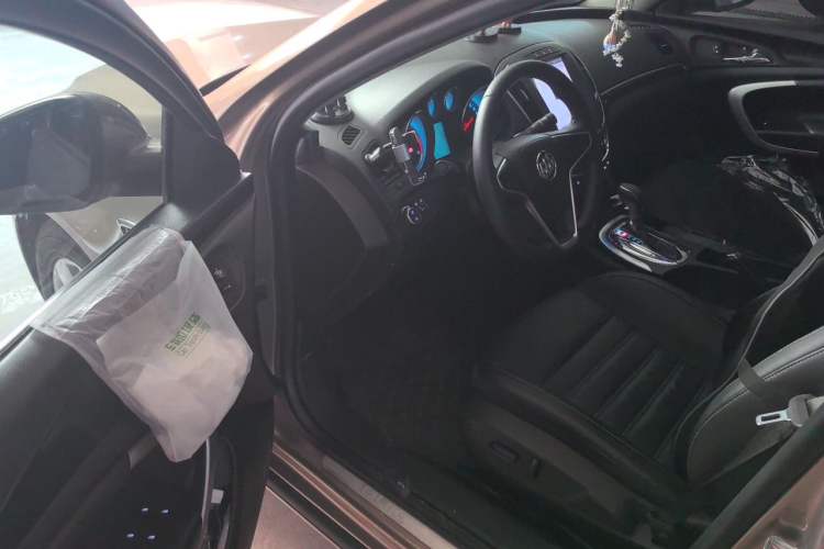 Used Buick Regal 2014 1.6T Fashionable Tech Edition Driver Seat