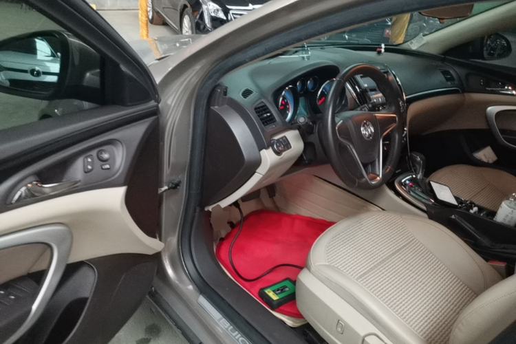 Used Buick Regal 2014 2.0L Leading Fashion Edition Driver Seat