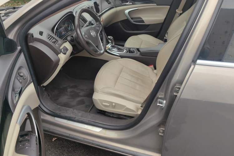 Used Buick Regal 2014 2.0L Elite Fashion Edition Driver Seat