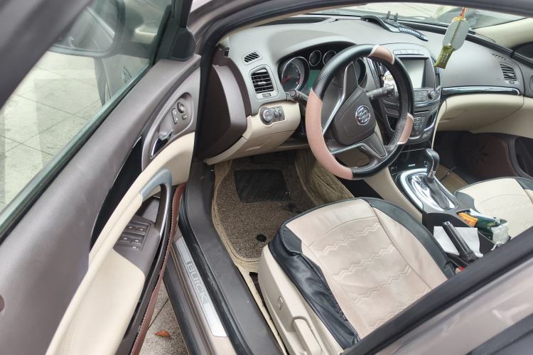 Used Buick Regal 2014 2.0L Leading Fashion Edition Driver Seat