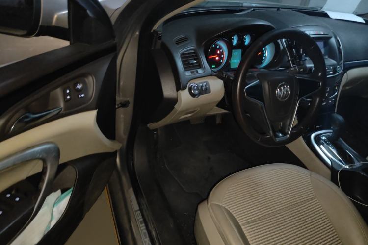 Used Buick Regal 2014 2.0L Leading Fashion Edition Driver Seat