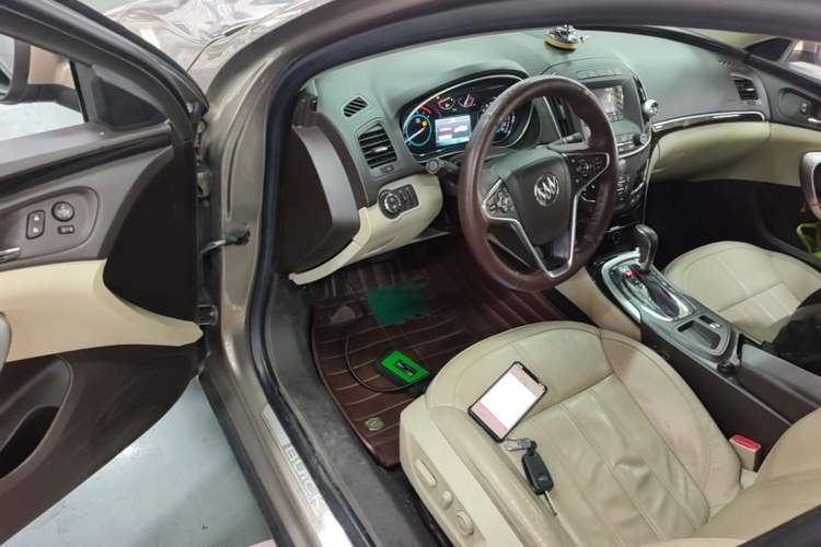 Used Buick Regal 2014 2.0L Elite Fashion Edition Driver Seat