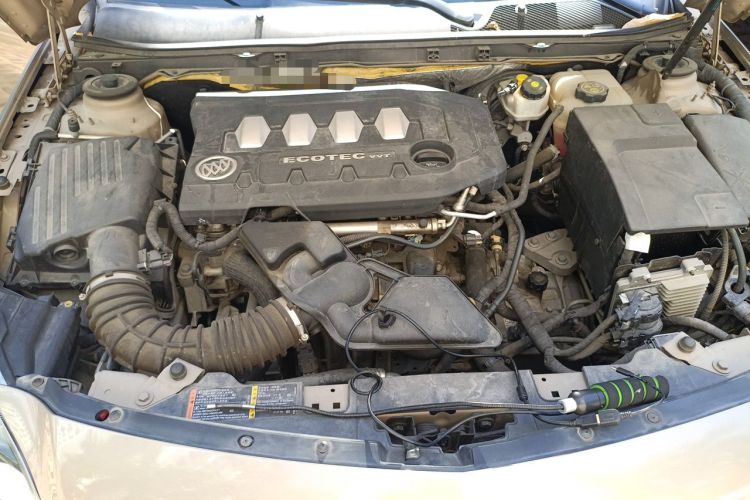 Used Buick Regal 2014 2.0L Leading Fashion Edition Engine Bay