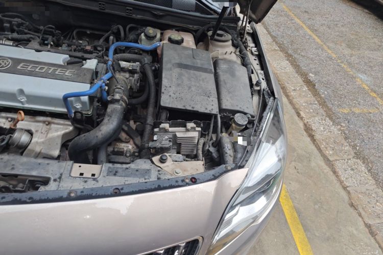 Used Buick Regal 2014 1.6T Fashionable Tech Edition Engine Bay Left