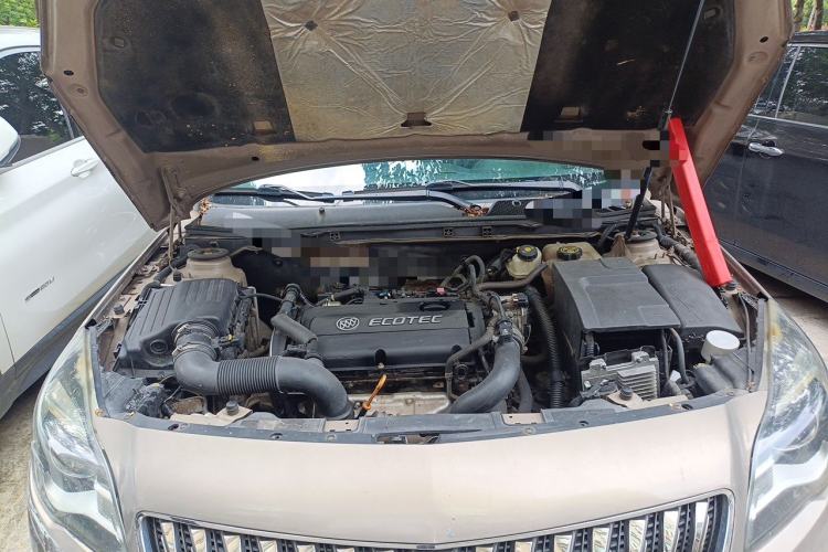 Used Buick Regal 2014 1.6T Fashionable Tech Edition Engine Bay