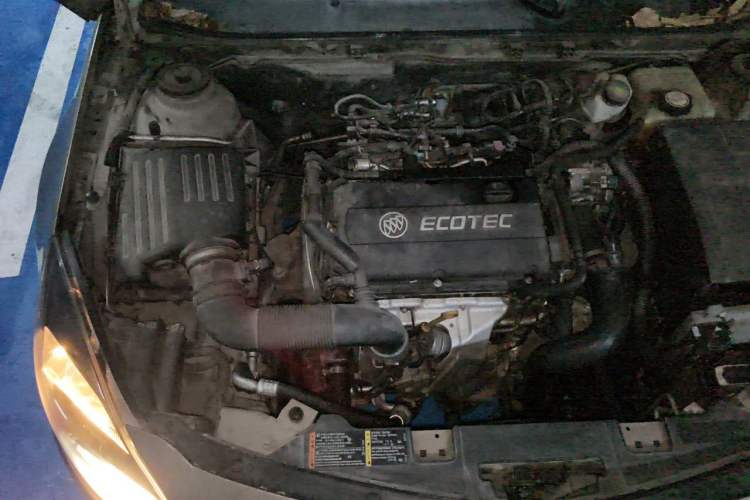 Used Buick Regal 2014 1.6T Fashionable Tech Edition Engine Bay Right