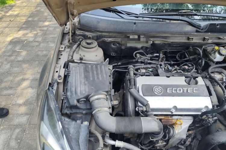 Used Buick Regal 2014 1.6T Fashionable Tech Edition Engine Bay Right