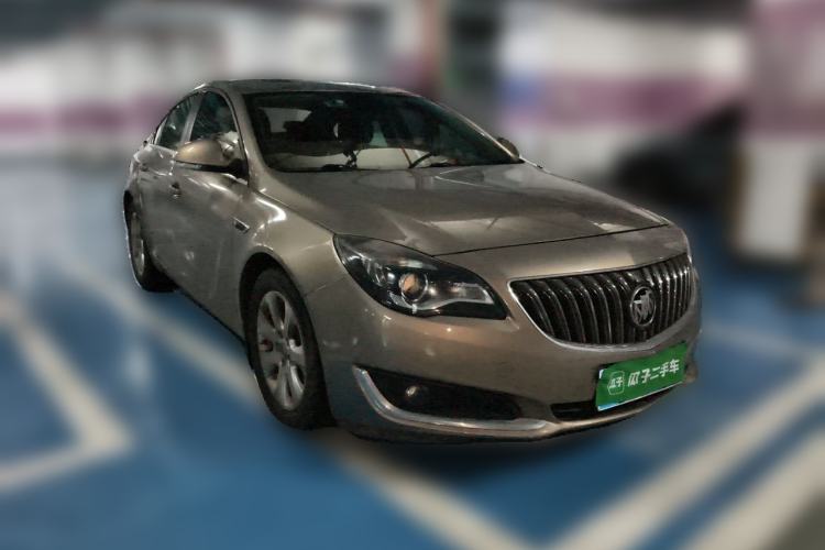 Used Buick Regal 2014 1.6T Fashionable Tech Edition Front Right 45 Deg