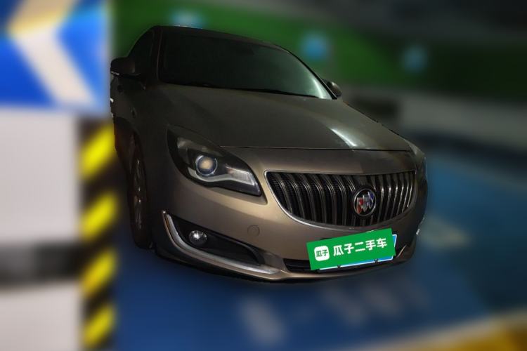 Used Buick Regal 2014 1.6T Fashionable Tech Edition Front Right 45 Deg
