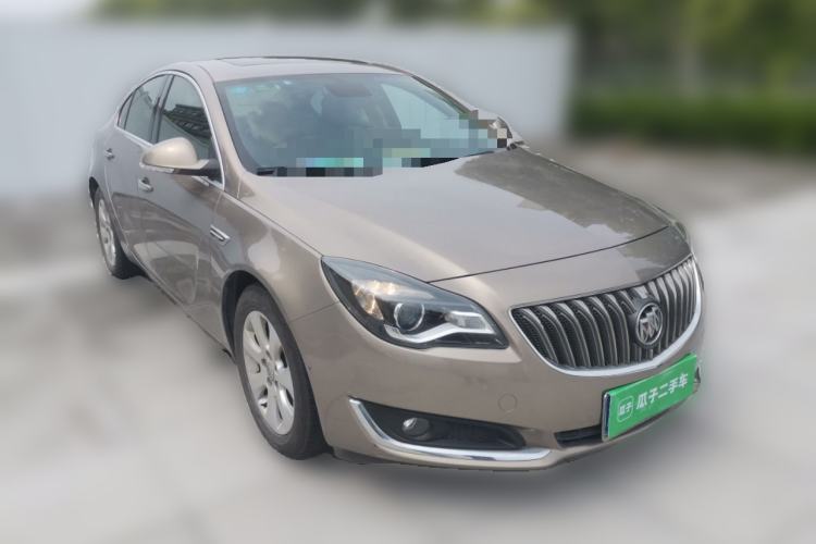 Used Buick Regal 2014 2.0L Elite Fashion Edition Front Right 45 Deg