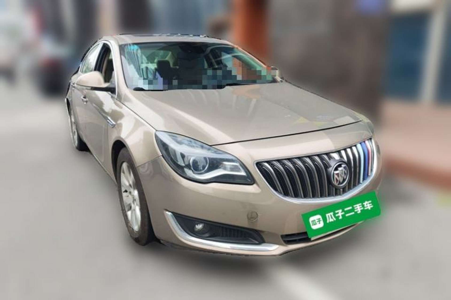 Used Buick Regal 2014 2.0L Elite Fashion Edition Front Right 45 Deg