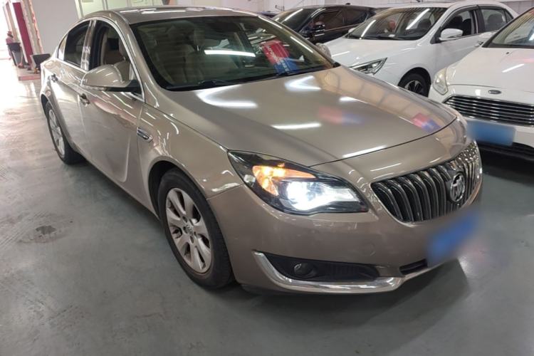 Used Buick Regal 2014 2.0L Elite Fashion Edition Front Right 45 Deg