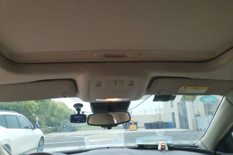 Used Buick Regal 2014 2.0L Elite Fashion Edition Headliner