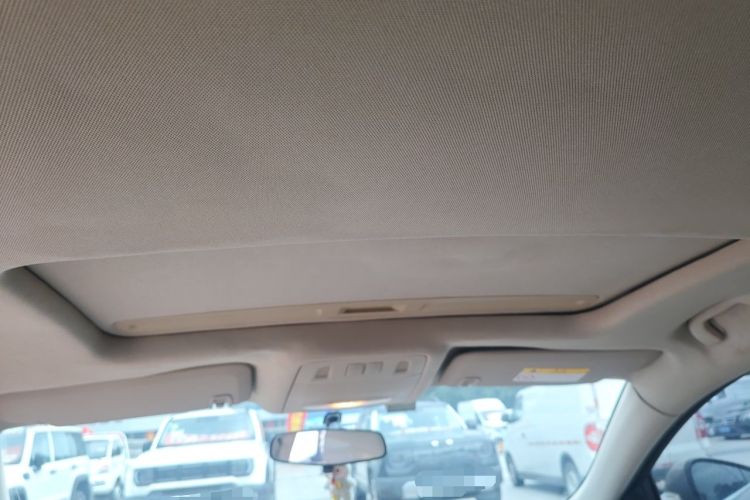 Used Buick Regal 2014 2.0L Leading Fashion Edition Headliner