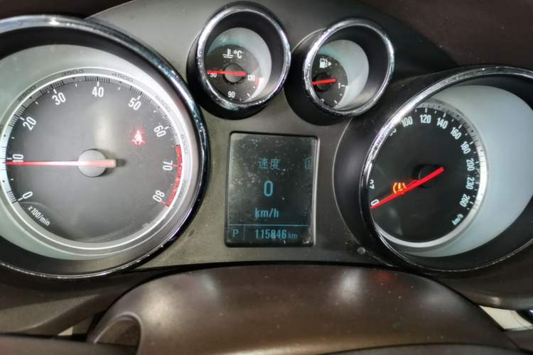 Used Buick Regal 2014 2.0L Leading Fashion Edition Instrument Cluster