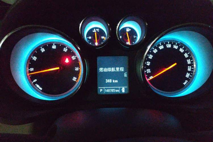 Used Buick Regal 2014 2.0L Leading Fashion Edition Instrument Cluster