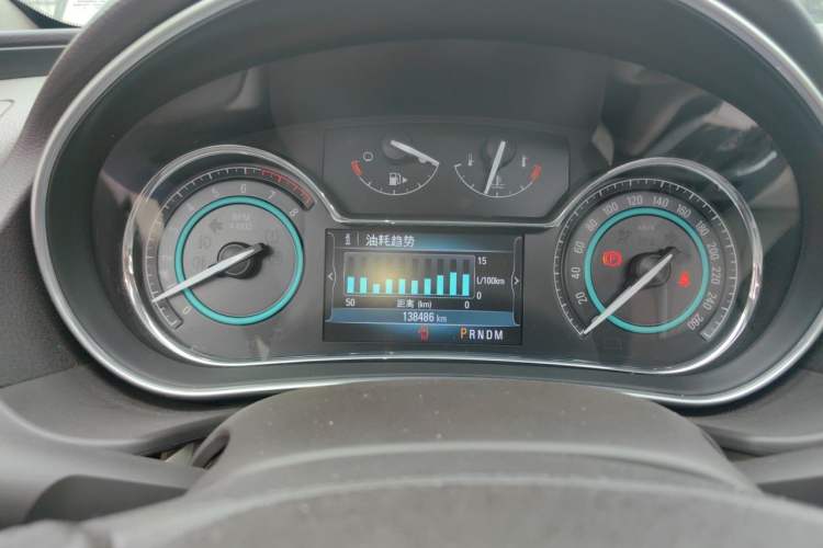 Used Buick Regal 2014 2.0L Elite Fashion Edition Instrument Cluster