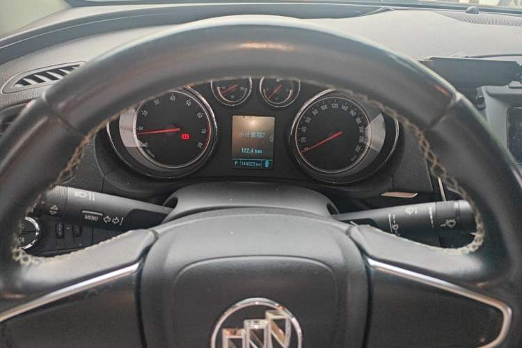 Used Buick Regal 2014 1.6T Fashionable Tech Edition Instrument Cluster