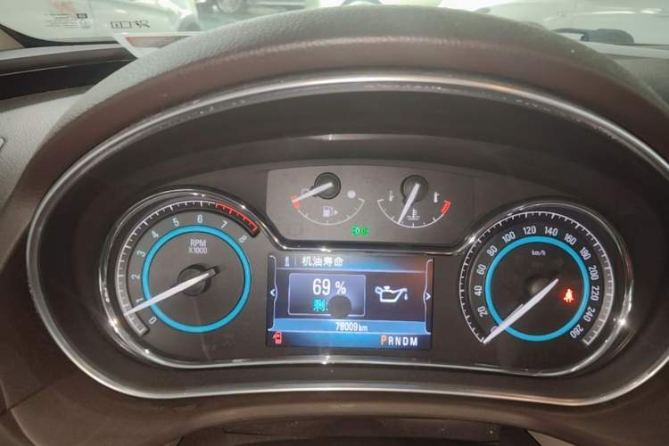 Used Buick Regal 2014 2.0L Elite Fashion Edition Instrument Cluster
