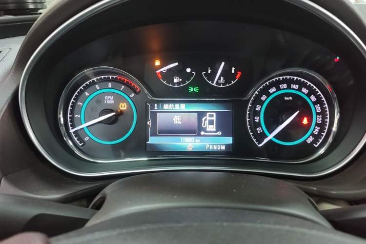 Used Buick Regal 2014 2.0L Elite Fashion Edition Instrument Cluster