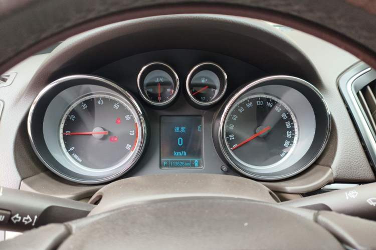 Used Buick Regal 2014 2.0L Leading Fashion Edition Instrument Cluster