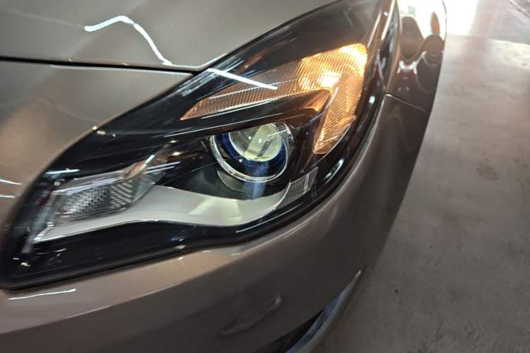Used Buick Regal 2014 2.0L Leading Fashion Edition Left Front Headlight