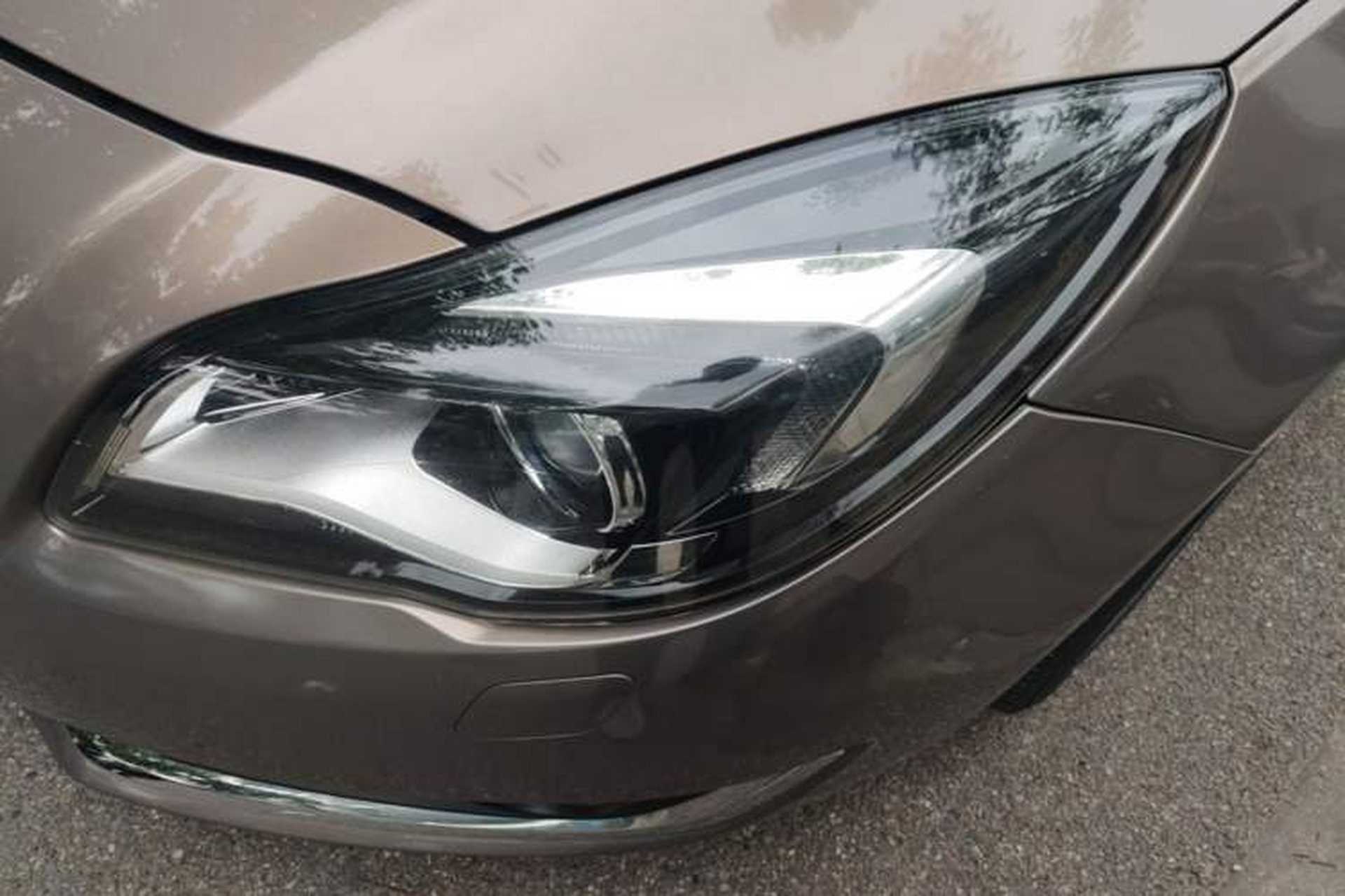 Used Buick Regal 2014 2.4L SIDI Luxury Fashion Edition Left Front Headlight