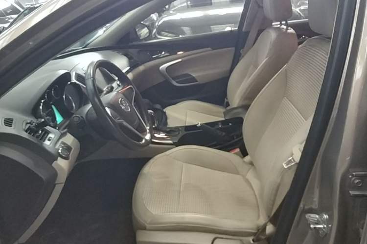 Used Buick Regal 2014 2.0L Leading Fashion Edition Left Front Seat